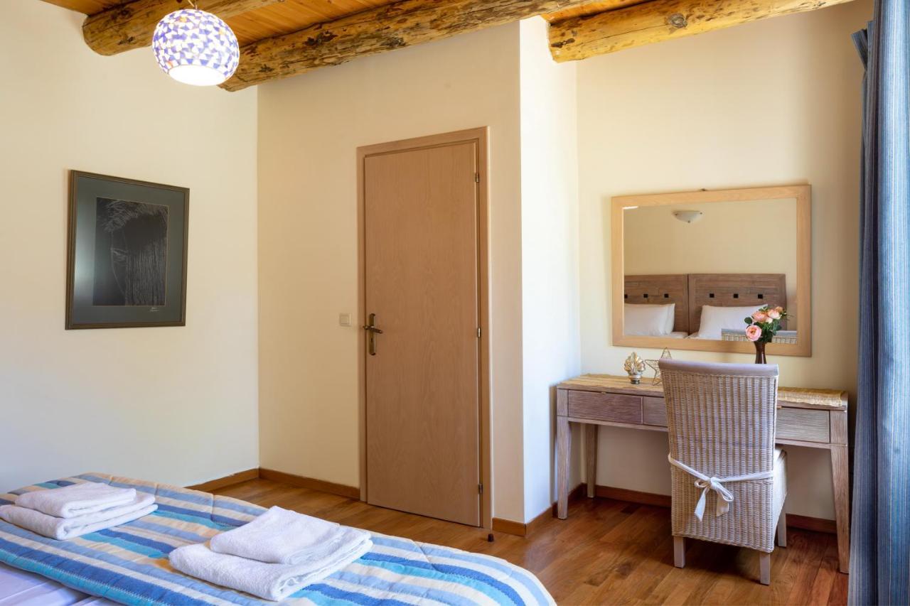 Villa Erontas - Private Heated Jacuzzi Makhairoí エクステリア 写真